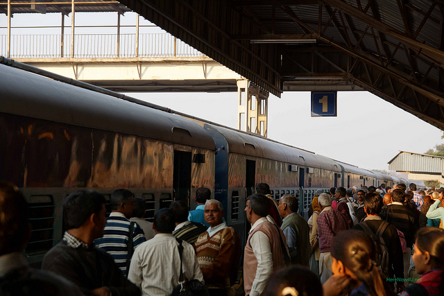 2013.02.12  Delhi Cantt. Railway Station 01441
