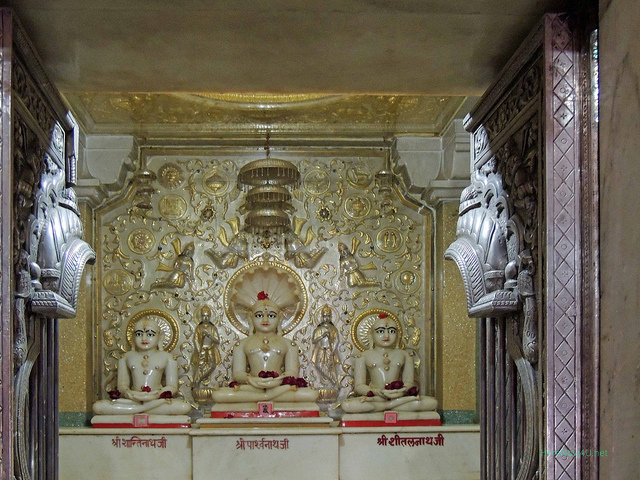 2013.02.21 Jodhpur Bheru Bagh Parshvanath Jain Temple N1893