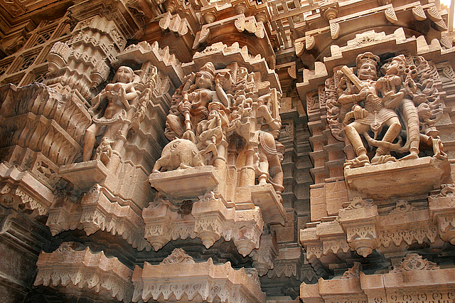 http://www.herenow4u.net/fileadmin/v3media/pics/Jain_Temples/Jaisalmer/Jaisalmer_015.jpg
