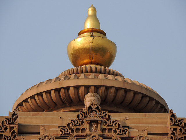 Delhi Atma Vallabh Smarak Jain Mandir N0312 Roof