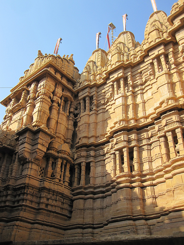 http://www.herenow4u.net/fileadmin/v3media/pics/Jain_Temples/Jaisalmer/Jaisalmer_016.jpg