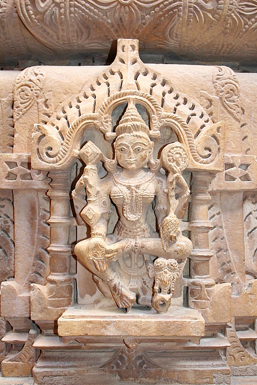 http://www.herenow4u.net/fileadmin/v3media/pics/Jain_Temples/Jaisalmer/Jaisalmer_030.jpg