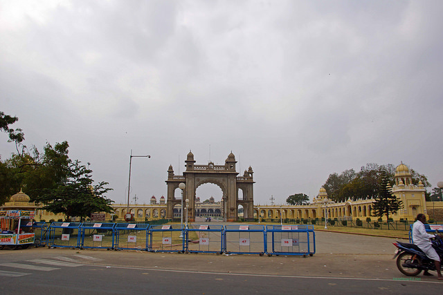 2014.01.17 Mysore Palace 06180