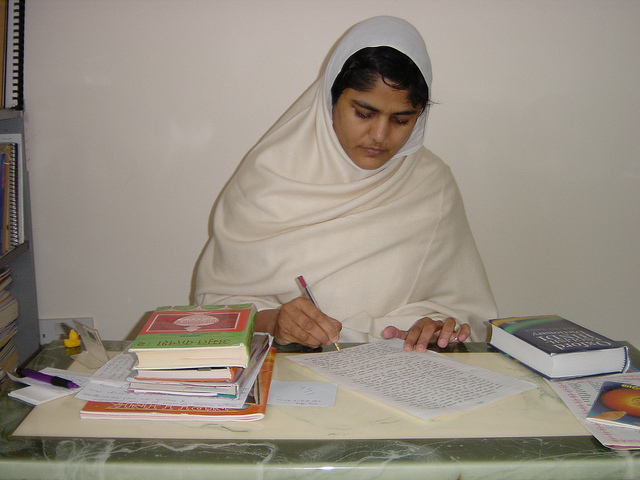 2004.03 Samani Pratibha Pragya