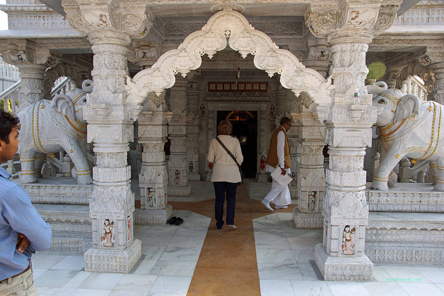 Delhi   Chhoti Dadabari Jain Mandir  01048