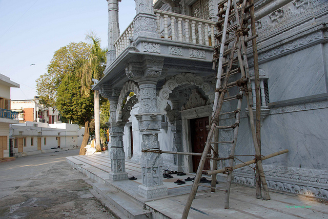 Delhi   Chhoti Dadabari Jain Mandir  01037